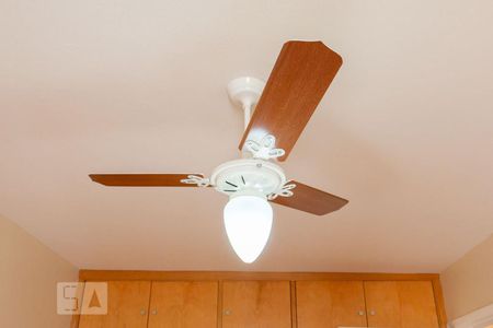 Apartamento à venda com 87m², 2 quartos e 1 vagaVentilador de teto do quarto 2