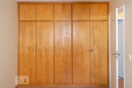 Apartamento à venda com 87m², 2 quartos e 1 vagaArmário do quarto 2