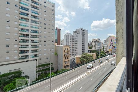 VIsta de kitnet/studio para alugar com 1 quarto, 35m² em Vila Buarque, São Paulo