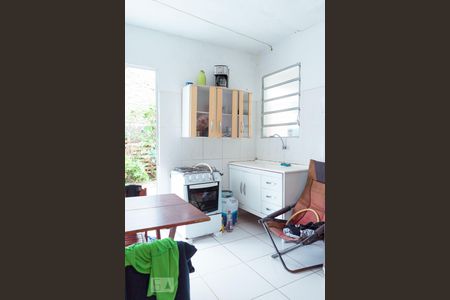 Cozinha de casa para alugar com 1 quarto, 40m² em Parque Peruche, São Paulo