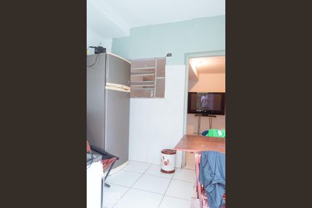 Cozinha de casa para alugar com 1 quarto, 40m² em Parque Peruche, São Paulo