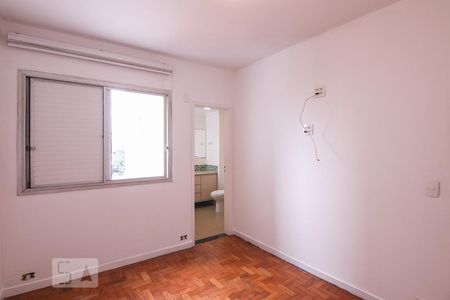 Suíte de apartamento à venda com 3 quartos, 110m² em Alto da Lapa, São Paulo