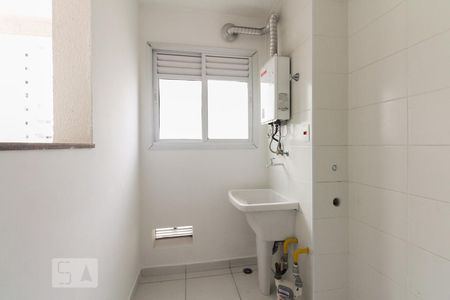 Apartamento para alugar com 60m², 2 quartos e 1 vaga Apartamento para alugar com 60m², 2 quartos e 1 vagaÁrea de serviço