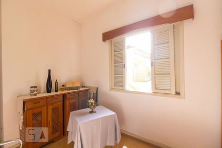 Casa à venda com 230m², 3 quartos e 2 vagasQuarto 3