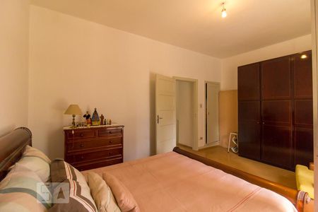 Casa à venda com 230m², 3 quartos e 2 vagasQuarto 1