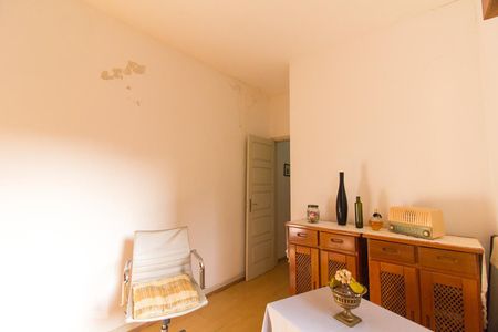 Casa à venda com 230m², 3 quartos e 2 vagasQuarto 3