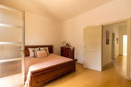 Casa à venda com 230m², 3 quartos e 2 vagasQuarto 1