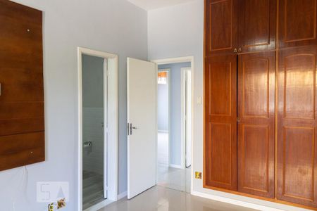 Apartamento à venda com 128m², 3 quartos e 1 vagaSuíte