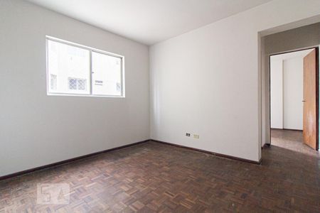 Apartamento para alugar com 1 quarto, 32m² em Rebouças , Curitiba