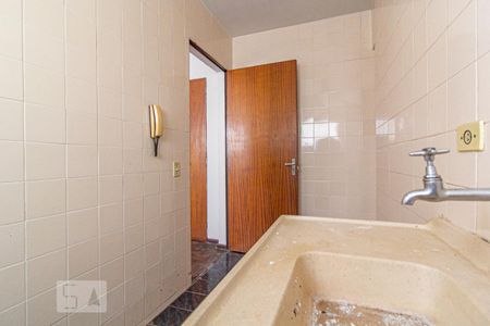 Cozinha de apartamento para alugar com 1 quarto, 32m² em Rebouças , Curitiba