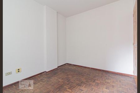 Quarto de apartamento para alugar com 1 quarto, 32m² em Rebouças , Curitiba