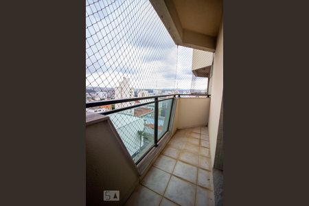 Apartamento para alugar com 205m², 3 quartos e 2 vagasVaranda do quarto 3