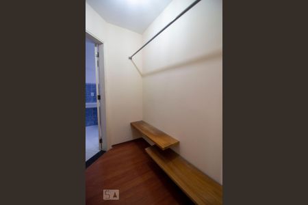 Apartamento para alugar com 205m², 3 quartos e 2 vagasCloset do quarto 3