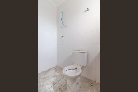 Casa de condomínio à venda com 80m², 2 quartos e 1 vaga Casa de condomínio à venda com 80m², 2 quartos e 1 vagaBanheiro da Suíte 2