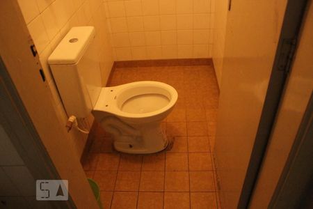 Casa à venda com 330m², 4 quartos e 5 vagasGaragem - Lavabo