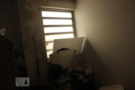 Casa à venda com 330m², 4 quartos e 5 vagasGaragem - Quarto de Serviço