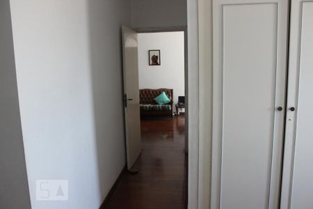 Casa à venda com 330m², 4 quartos e 5 vagasSuíte