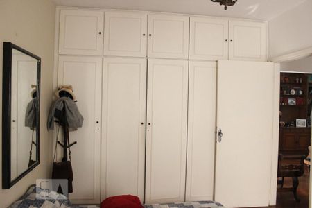 Casa à venda com 330m², 4 quartos e 5 vagasQuarto 3