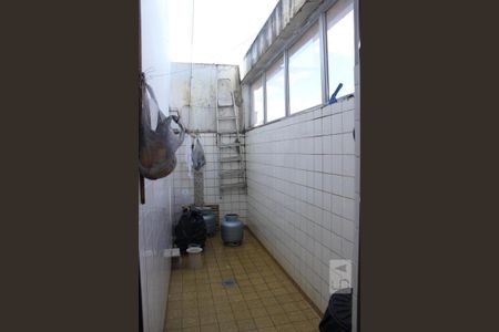 Casa à venda com 330m², 4 quartos e 5 vagasÁrea de Serviço