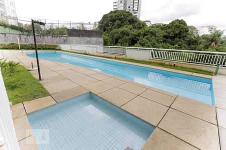 Apartamento à venda com 55m², 2 quartos e 2 vagasÁrea comum - Piscina