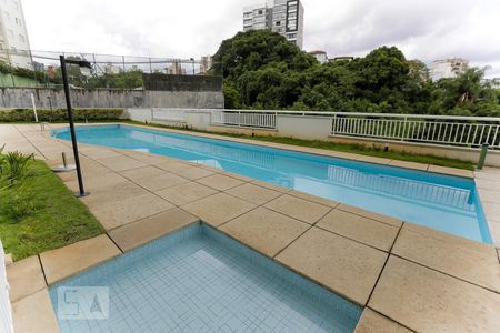 Apartamento à venda com 55m², 2 quartos e 2 vagasÁrea comum - Piscina