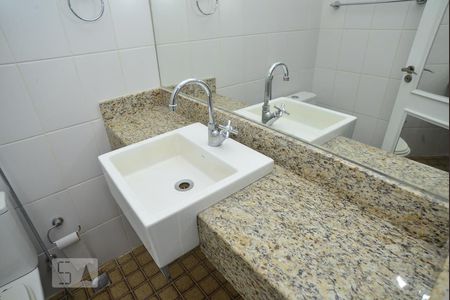 Apartamento para alugar com 150m², 3 quartos e 1 vagaLavabo