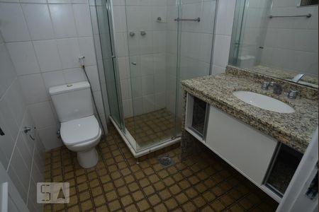 Apartamento para alugar com 150m², 3 quartos e 1 vagaBanheiro da suite