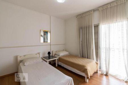 Apartamento à venda com 70m², 2 quartos e 1 vagaQuarto 2