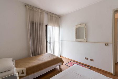 Apartamento à venda com 70m², 2 quartos e 1 vagaQuarto 2