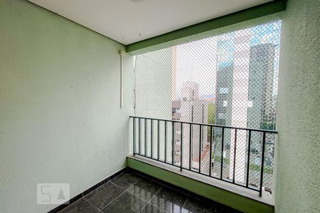 Apartamento à venda com 80m², 3 quartos e 2 vagasVaranda