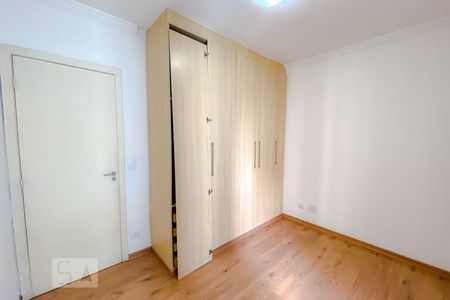 Apartamento à venda com 80m², 3 quartos e 2 vagasQuarto 