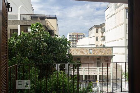 Casa à venda com 313m², 7 quartos e 2 vagas