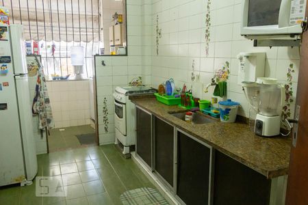Casa à venda com 313m², 7 quartos e 2 vagas