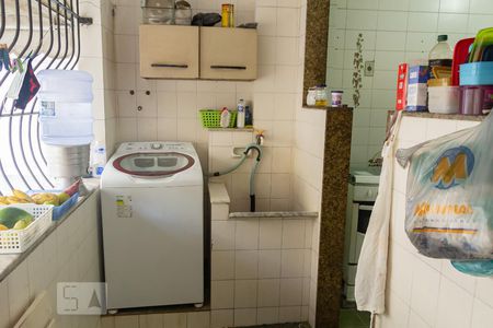 Casa à venda com 313m², 7 quartos e 2 vagas