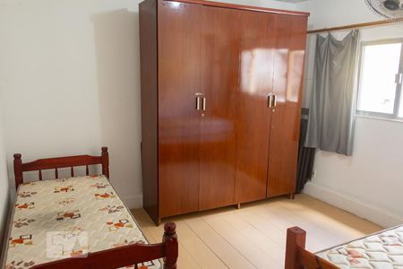 Casa à venda com 313m², 7 quartos e 2 vagas