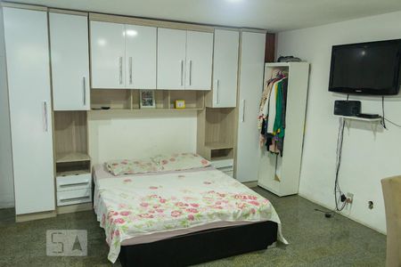 Casa à venda com 313m², 7 quartos e 2 vagas