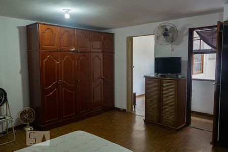 Casa à venda com 313m², 7 quartos e 2 vagas