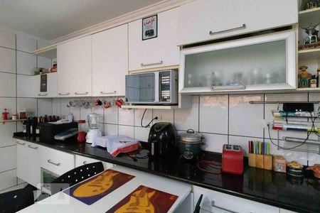 Casa para alugar com 230m², 3 quartos e 2 vagasCozinha