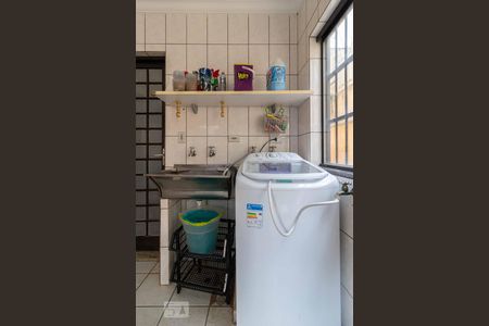 Casa para alugar com 230m², 3 quartos e 2 vagasÁrea de Serviço