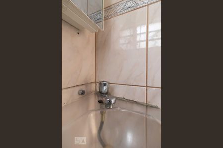 Casa para alugar com 230m², 3 quartos e 2 vagasBanheiro de Serviço