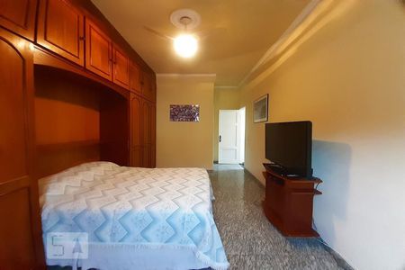 Casa à venda com 309m², 5 quartos e 4 vagasQuarto 2 - Suíte