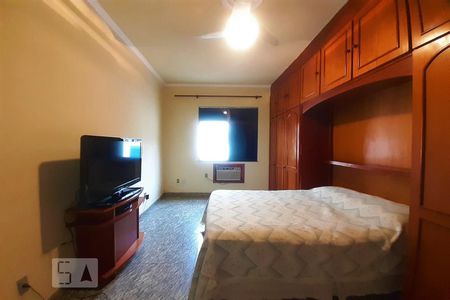 Casa à venda com 309m², 5 quartos e 4 vagasQuarto 2 - Suíte