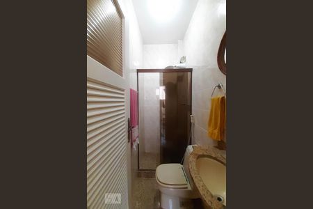 Casa à venda com 309m², 5 quartos e 4 vagasBanheiro da Suíte 