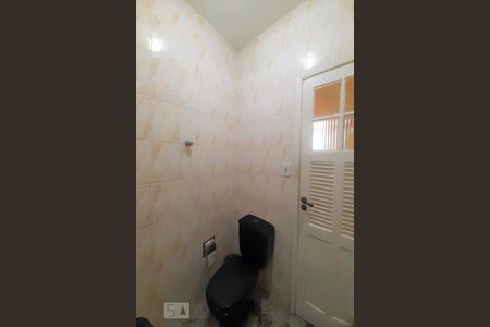 Casa à venda com 309m², 5 quartos e 4 vagasLavabo