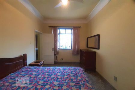 Casa à venda com 309m², 5 quartos e 4 vagasQuarto 4 - Suíte