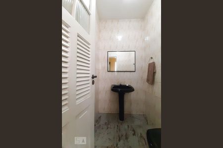 Casa à venda com 309m², 5 quartos e 4 vagasLavabo