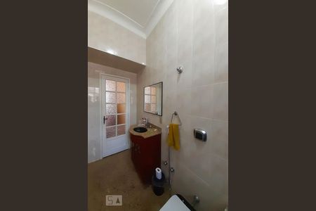 Casa à venda com 309m², 5 quartos e 4 vagasBanheiro da Suíte 