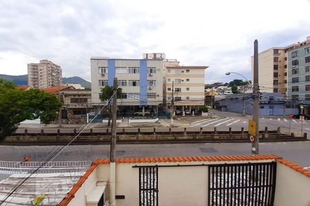 Casa à venda com 309m², 5 quartos e 4 vagasVista