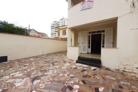 Casa à venda com 309m², 5 quartos e 4 vagasGaragem