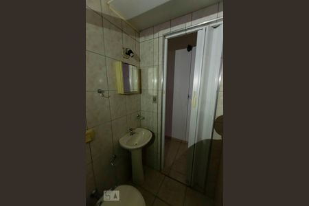 Banheiro de casa para alugar com 1 quarto, 30m² em Vila Mariana, São Paulo